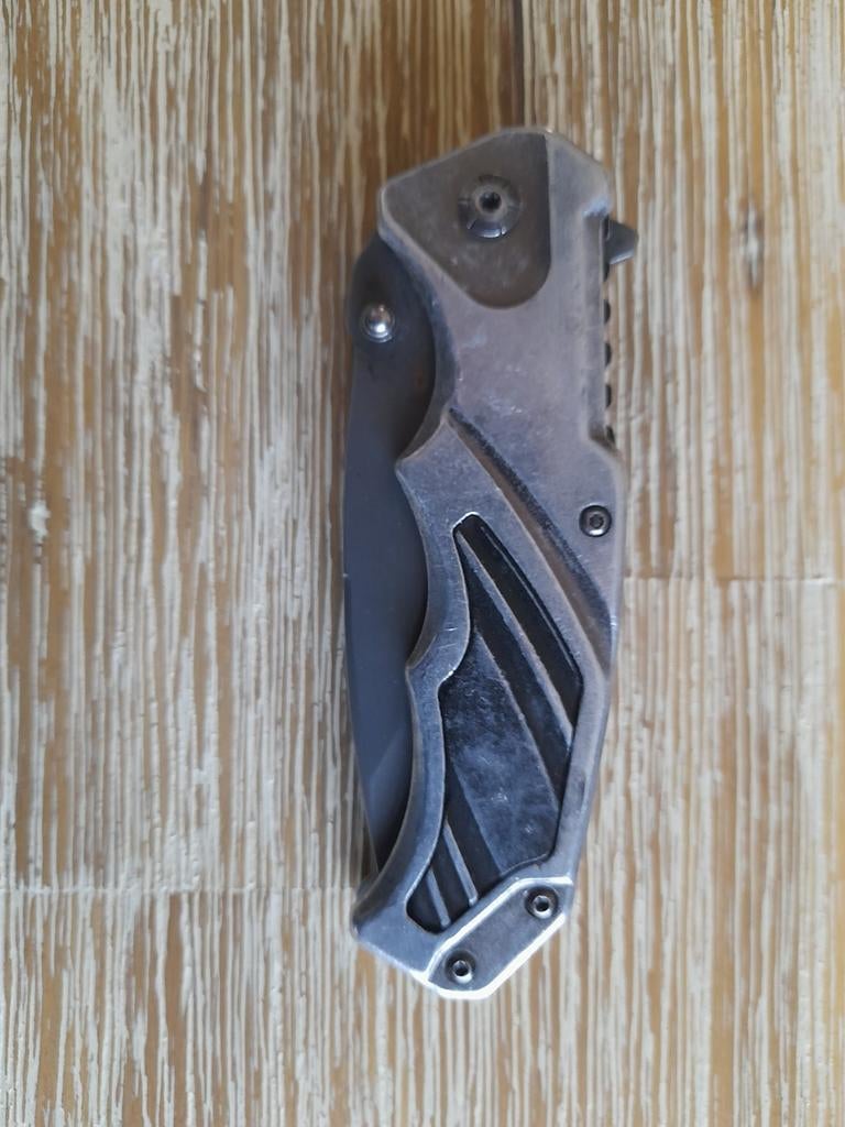 Stanley fatmax. Mes om dozen te openen, Ophalen