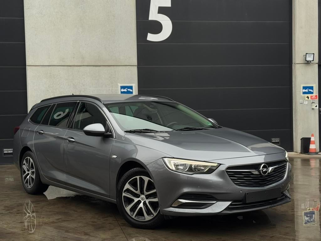 Opel insignia 1.6 cdti 2018  Sports tourer Led EURO6D, Autos, Opel, Argent ou Gris, Achat, Euro 6, Entreprise