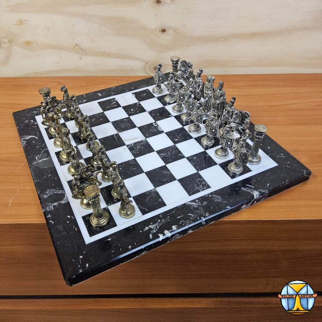 Marmeren Schaakspel met Romeinse Cesar Figuren (42x42cm), Hobby en Vrije tijd, Een of twee spelers, Ophalen of Verzenden, Zo goed als nieuw