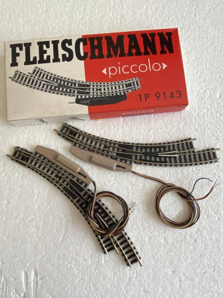 FLEISCHMANN PICCOLO - 1P 9143 - 2 elektrische wissel, Hobby en Vrije tijd, Gelijkstroom, Verzenden, Fleischmann, Nieuw