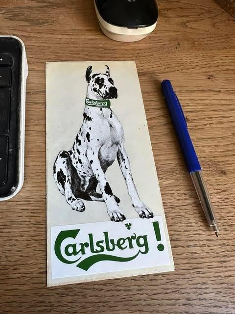 Carlsberg sticker hond, Ophalen of Verzenden, Zo goed als nieuw, Overige typen, Overige merken