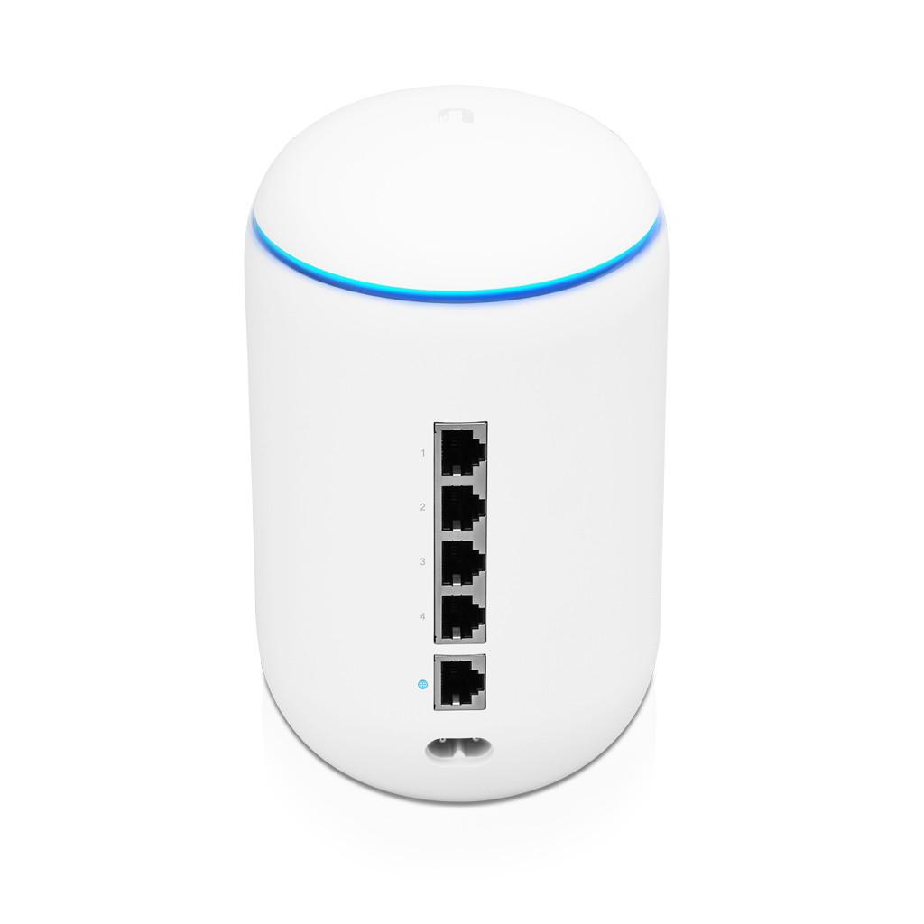 Unifi Dream Machine router met wifi, Computers en Software, Ophalen, Zo goed als nieuw