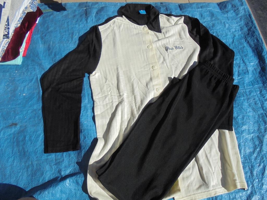 pakje meisjes pul en broek assortie 12-14jaar nieuw, Ophalen of Verzenden, Nieuw, Broek