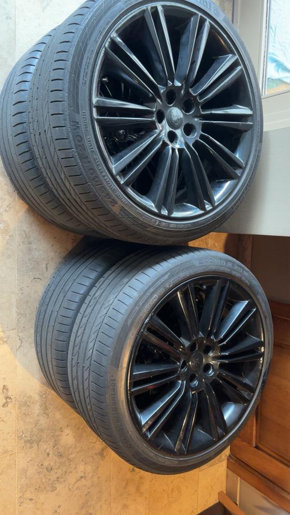 Zwarte jaguar velgen 20 inch, Auto-onderdelen, Banden en Velgen, Ophalen, Gebruikt, 20 inch, Banden en Velgen