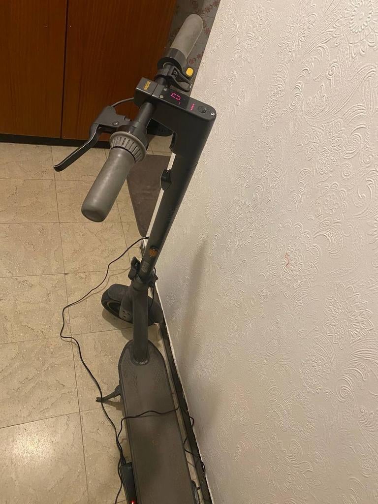 Ninebot G30 max, Fietsen en Brommers, Steps, Ophalen, Gebruikt, Elektrische step (E-scooter), Segway ninebot