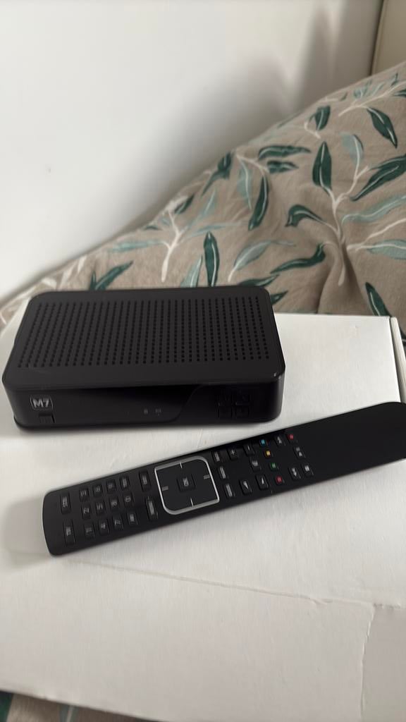M7 digitale ontvanger, Audio, Tv en Foto, Schotelantennes, Ophalen of Verzenden, Zo goed als nieuw