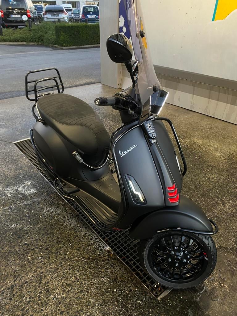 Vespa Sprint 2022 Euro 5 - FULL OPTION! ZELIONI!, Vélos & Vélomoteurs, Scooters | Vespa, Enlèvement ou Envoi, Utilisé, Classe A (25 km/h)
