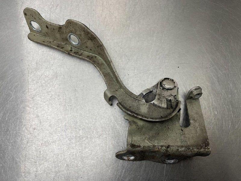 CHARNIERE DE CAPOT Hyundai i10 (F5) (01-2007/12-2017), Utilisé, Hyundai