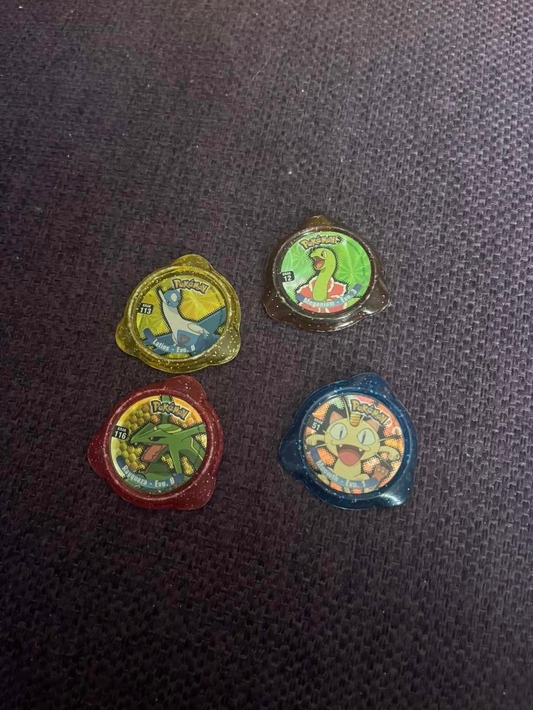 Lot de 4 WAPS / jetons différents Nintendo Pokémon, Enlèvement ou Envoi