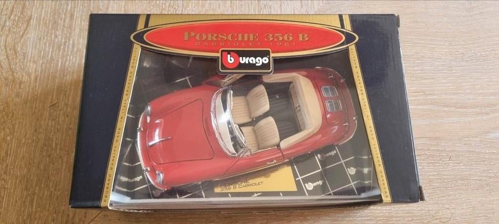 Porsche 356 B cabriolet de 1961 Burago, Hobby & Loisirs créatifs, Enlèvement, Neuf, Burago