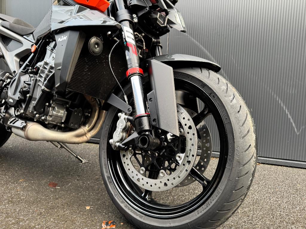 KTM - 990 Duke - foto 3