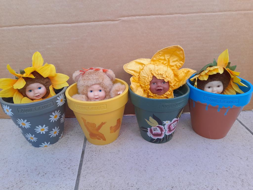 12 Anna geddes poppen, Kinderen en Baby's, Speelgoed | Knuffels en Pluche, Ophalen of Verzenden, Zo goed als nieuw