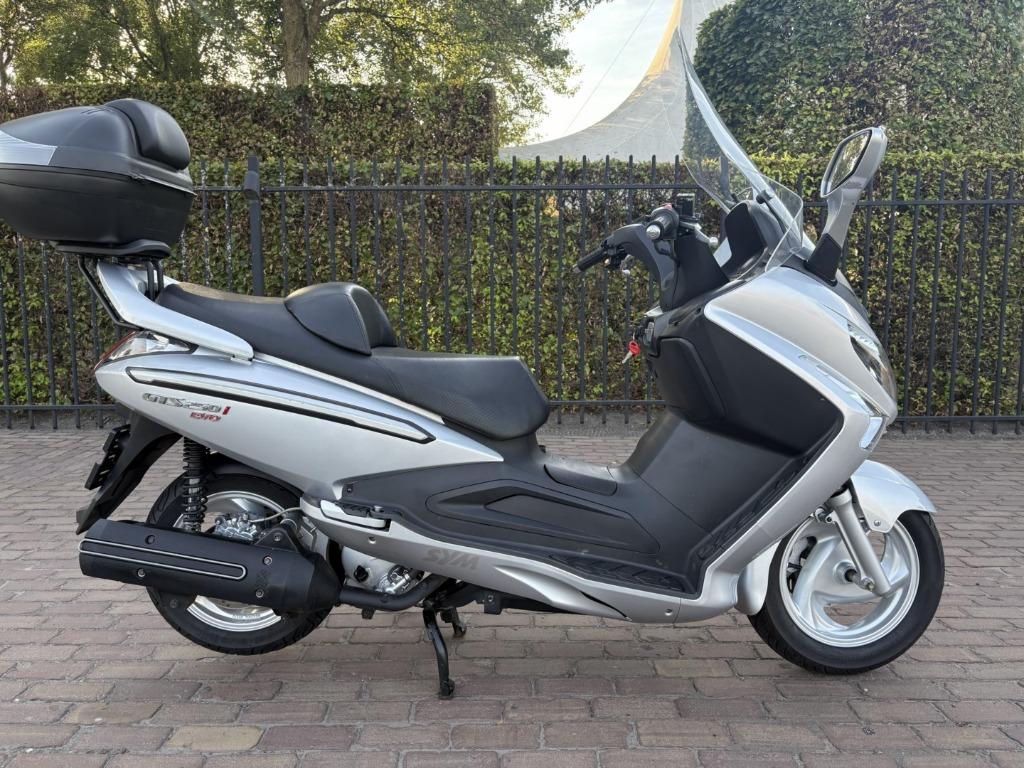 Sym GTS 250, Motoren, Motoren | Overige merken, 250 cc, Scooter, Bedrijf, 1 cilinder