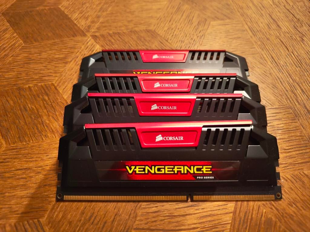 Corsair Vengeance 16GB DDR3 1600MHz, Computers en Software, RAM geheugen, Gebruikt, DDR3, Ophalen of Verzenden, Desktop