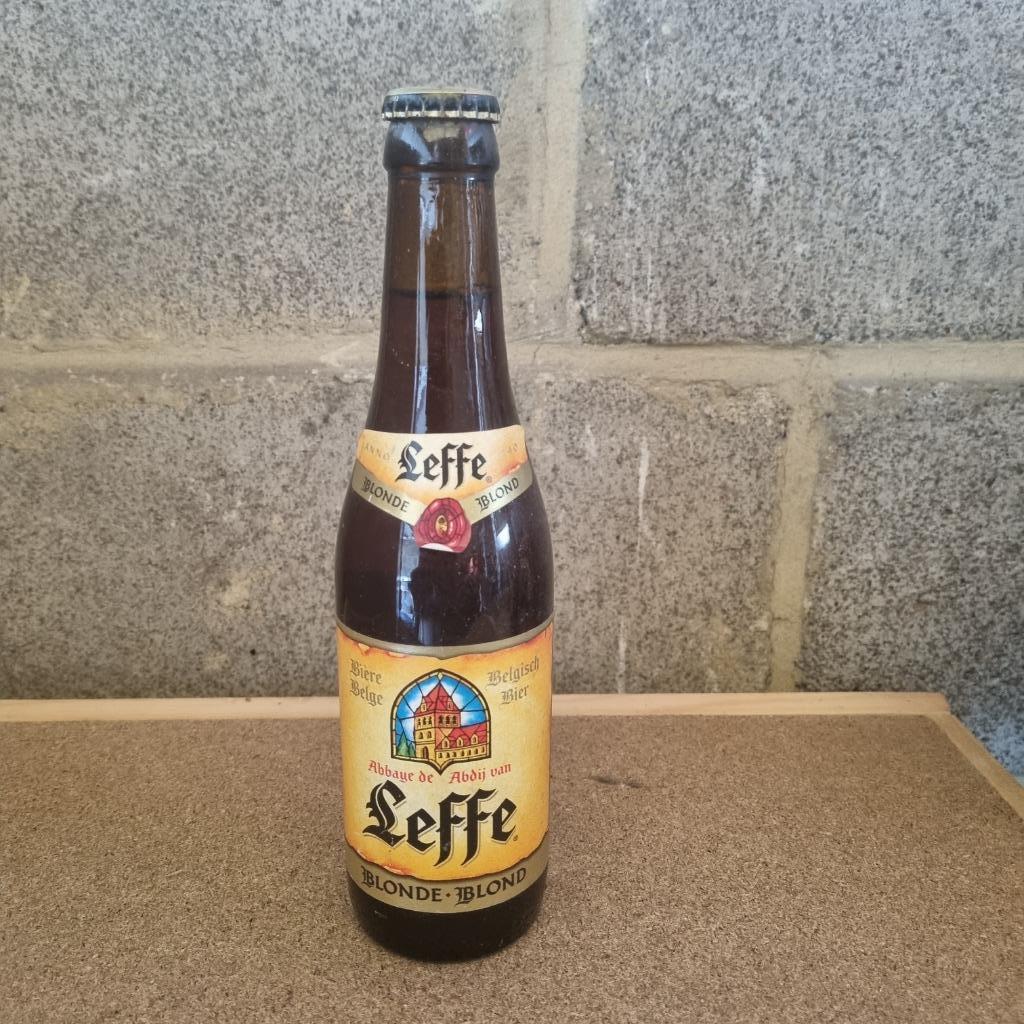 Bouteille de bière Leffe blonde-blond, Collections, Enlèvement ou Envoi, Utilisé, Bouteille(s), Leffe