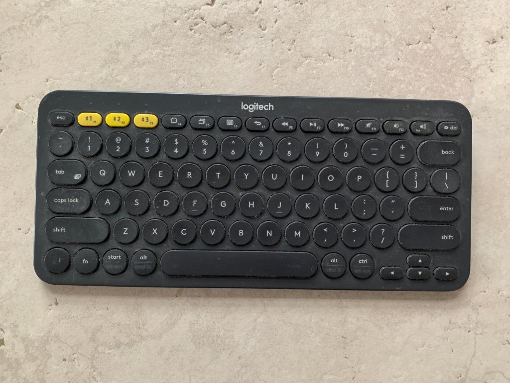Logitech K380 Bluetooth Keyboard - US International layout, Gebruikt, Multimediatoetsen, Logitech, Ophalen of Verzenden