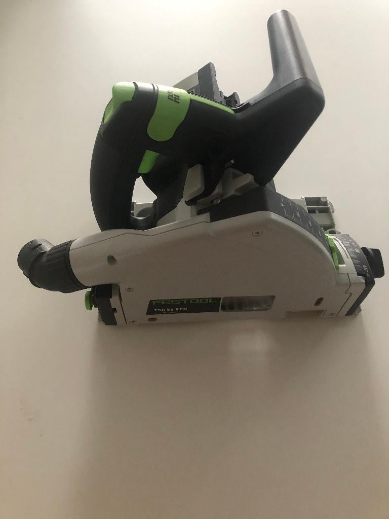 Festool invalzaag TSC 55 REB, Doe-het-zelf en Bouw, Gereedschap | Zaagmachines, Ophalen, Invalzaag, 600 tot 1200 watt, Zo goed als nieuw