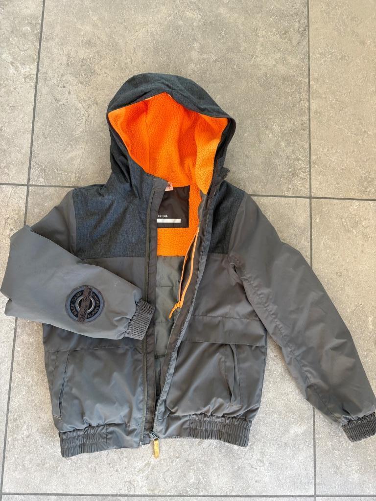 Jas jongen kaki 8-9j, Kinderen en Baby's, Kinderkleding | Maat 140, Gebruikt, Ophalen of Verzenden, Quechua, Decathlon, Jongen