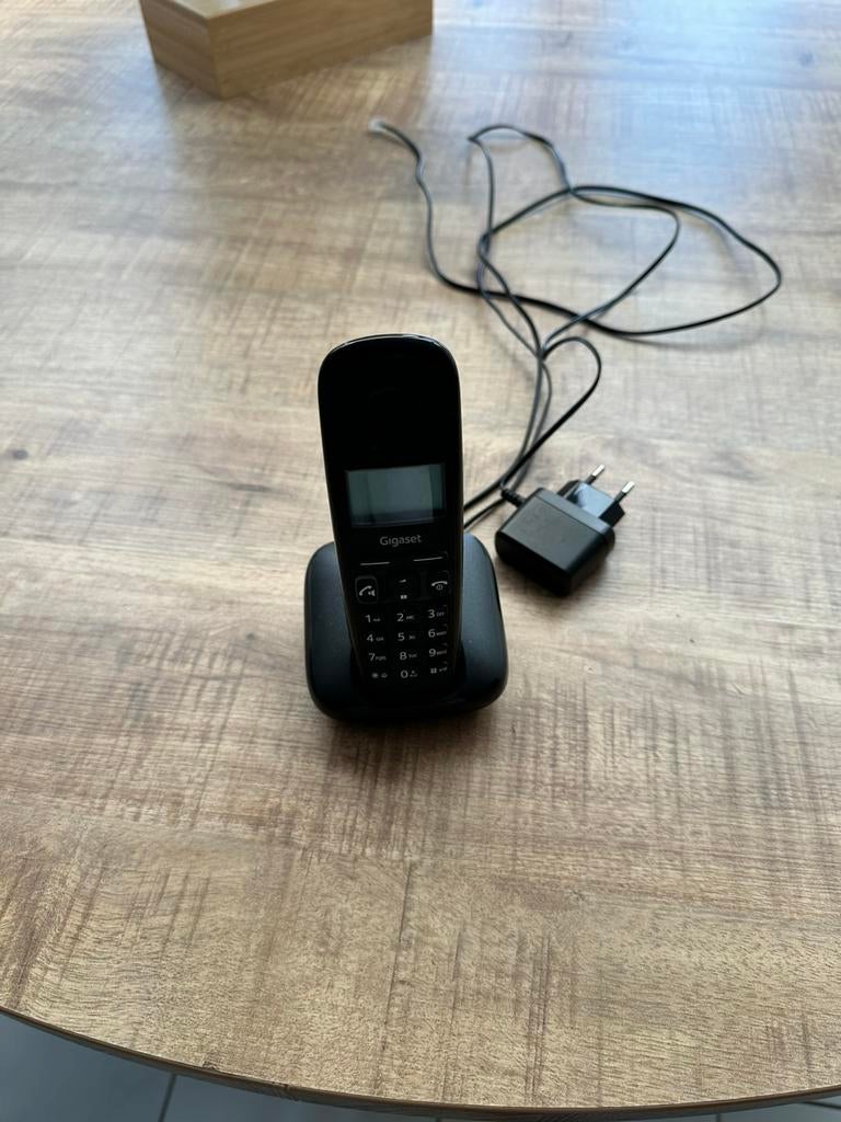 Huistelfoon, Telecommunicatie, Vaste telefoons | Handsets en Draadloos, Ophalen of Verzenden, Zo goed als nieuw