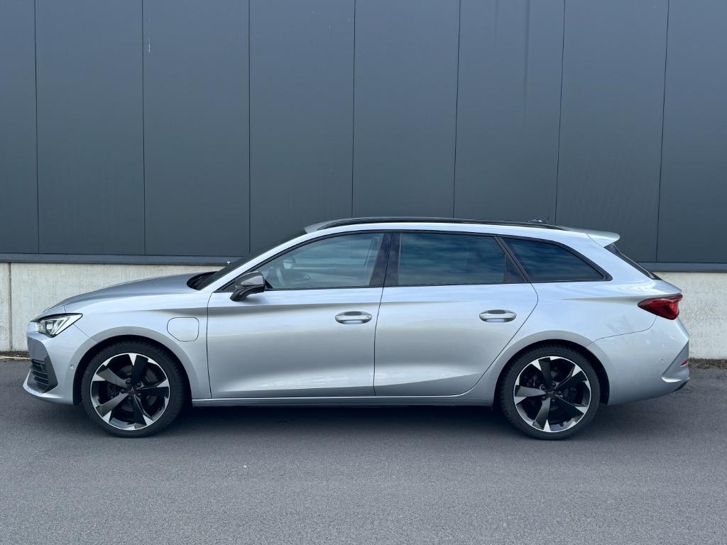 Cupra Leon Sporttourer 1.4 Hybrid DSG (204 ch) Navi | Caméra, Autos, Cupra, 1395 cm³, Argent ou Gris, Achat, Entreprise
