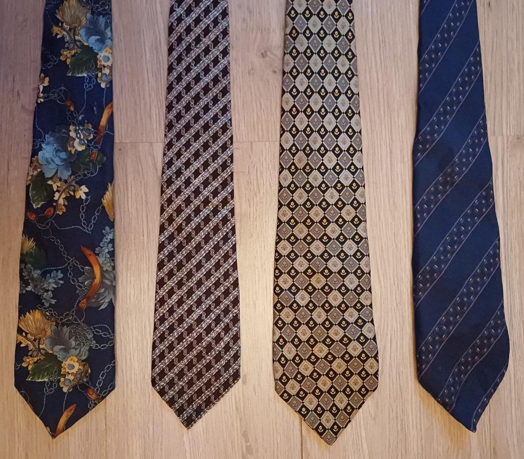 Lot de 4 cravates en soie de marques, Vêtements | Hommes, Cravates, Enlèvement ou Envoi, Porté, Autres couleurs, À motif