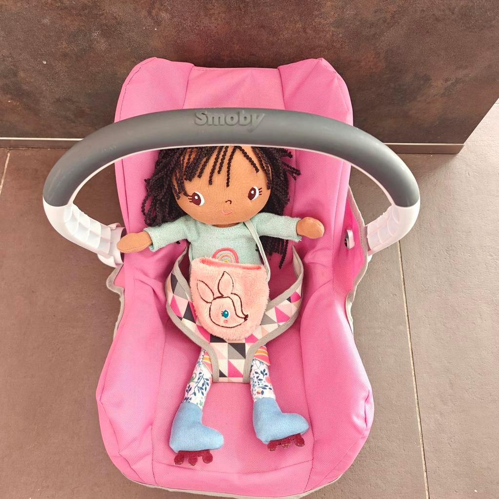 chaise haute+ maxicosi + berceau pour poupée, Enfants & Bébés, Jouets | Poupées, Enlèvement, Comme neuf