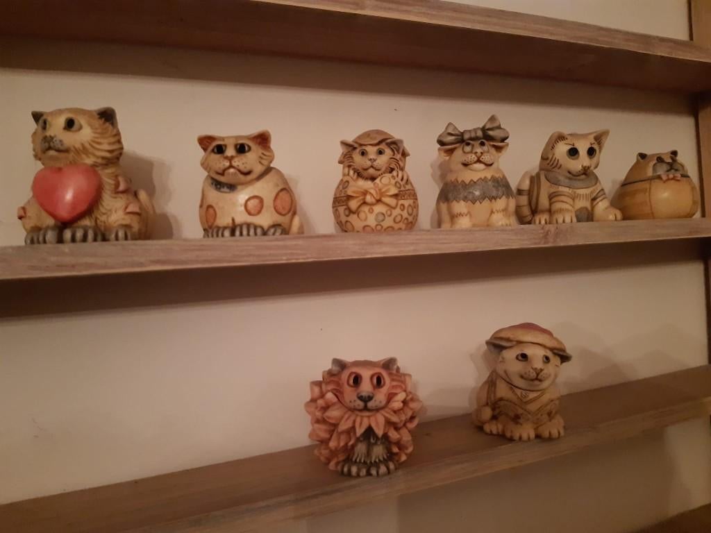 Julia Potbelly's cat-SET Harmony Kingdom, Ophalen