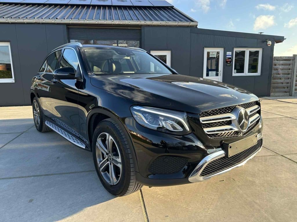 Mercedes GLC 250D - 4-Matic !! VERKOCHT ! VENDU ! SOLD !!, Auto's, Mercedes-Benz, Automaat, 2500 kg, Zwart, Leder