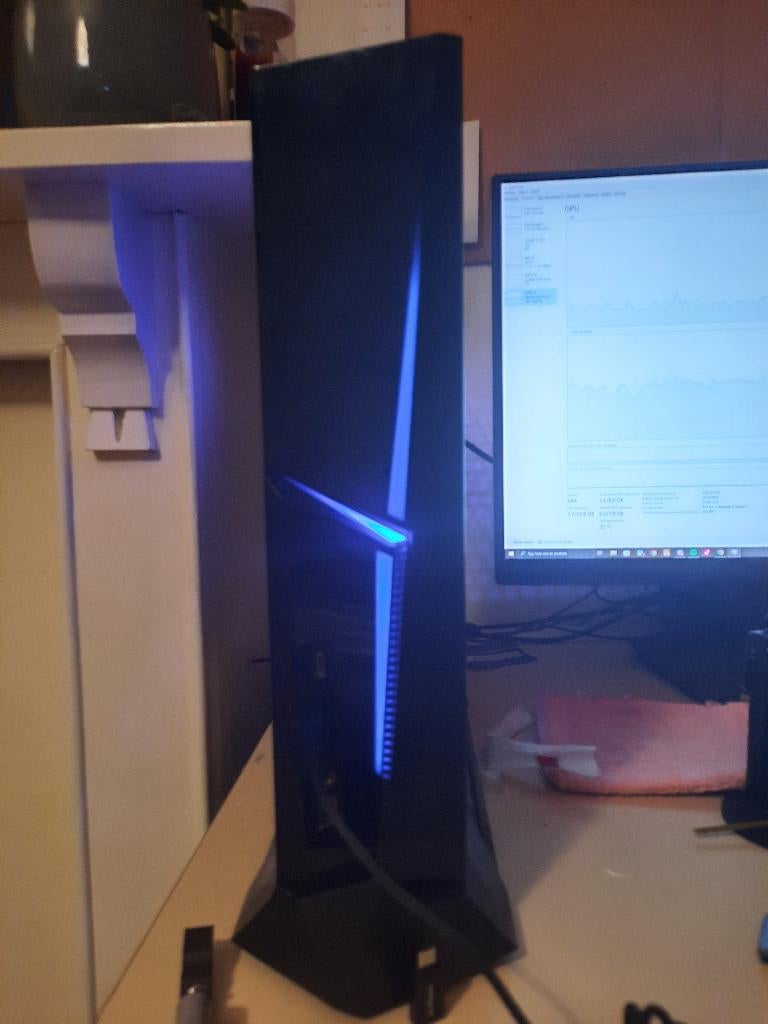 MSI MEG Trident X 10e | PC de jeu compact, 1 joueur, Virtual Reality, Un ordinateur, Enlèvement