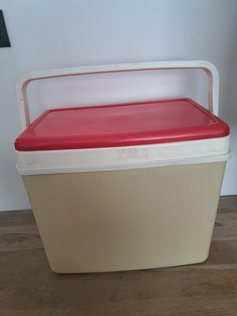 Klassieke frigobox 
- Camping Picnic, Caravans en Kamperen, Ophalen