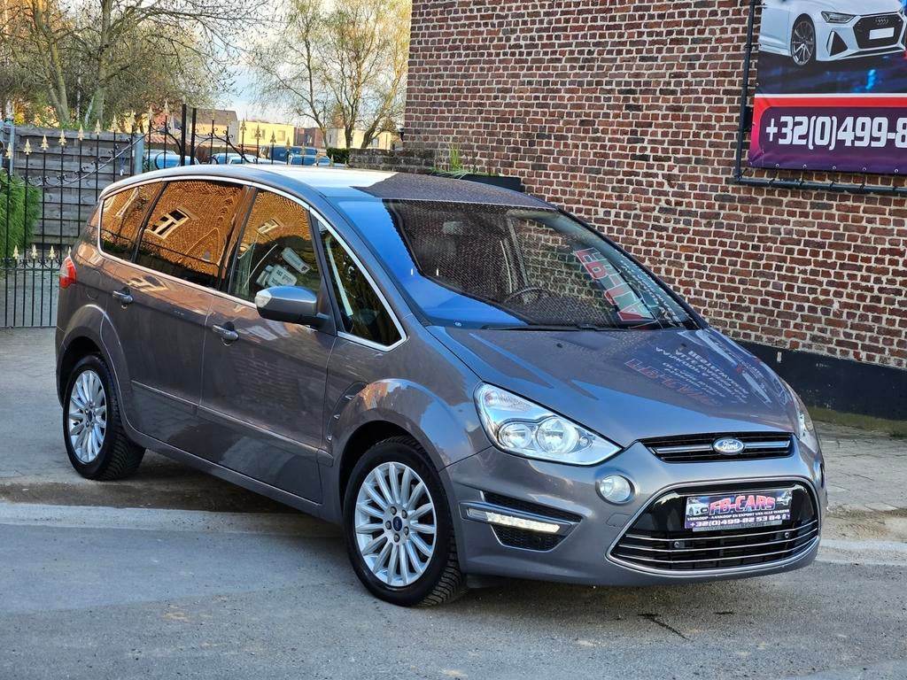 Ford S-Max 2013 2.0 136pk/Titanium/143dkm/1j Garantie, Auto's, Ford, Euro 5, Monovolume, Zwart, Bruin