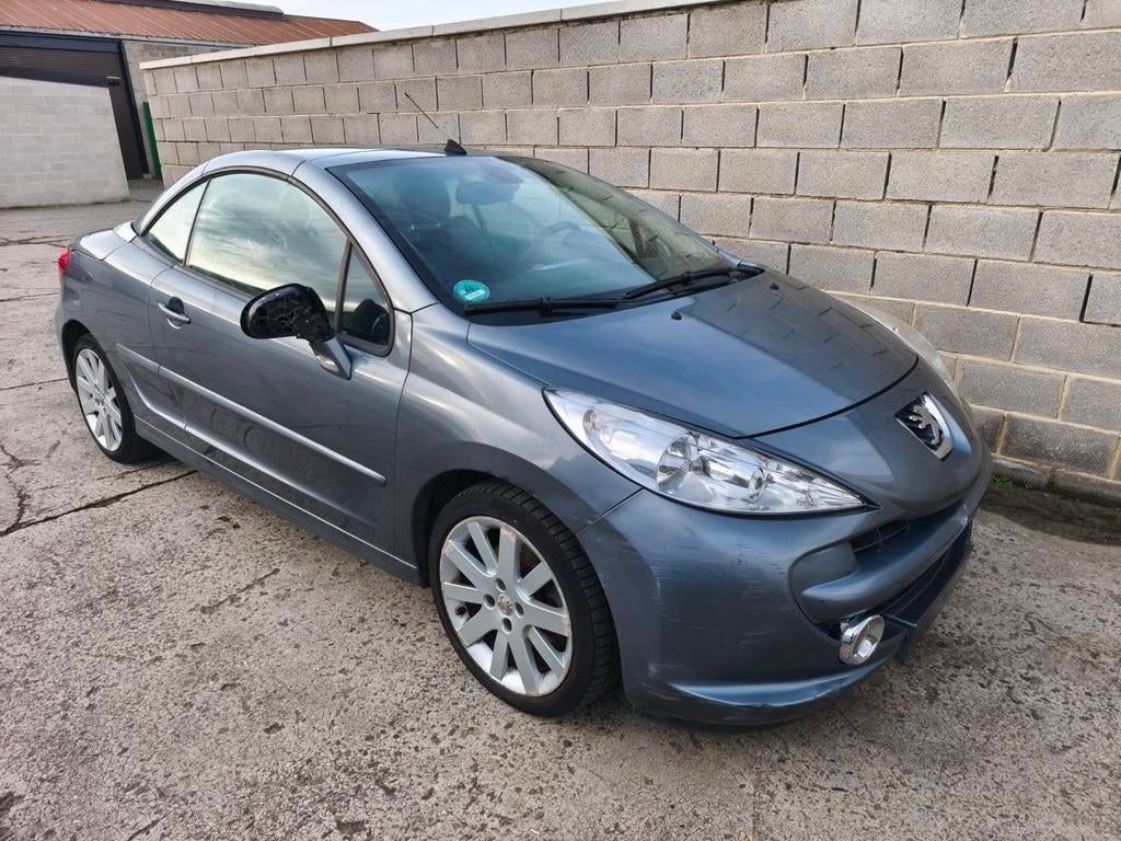 Peugeot 207cc 1.6 benzine Marchand Export, Auto's, Cabriolet, Particulier, Euro 4, 88 kW