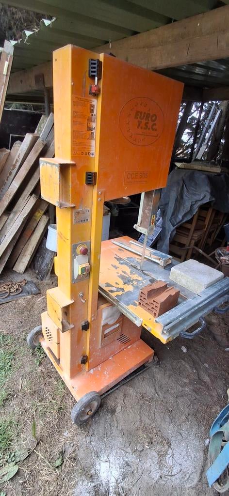 Scie à ruban Euro TSC Ytong, Enlèvement