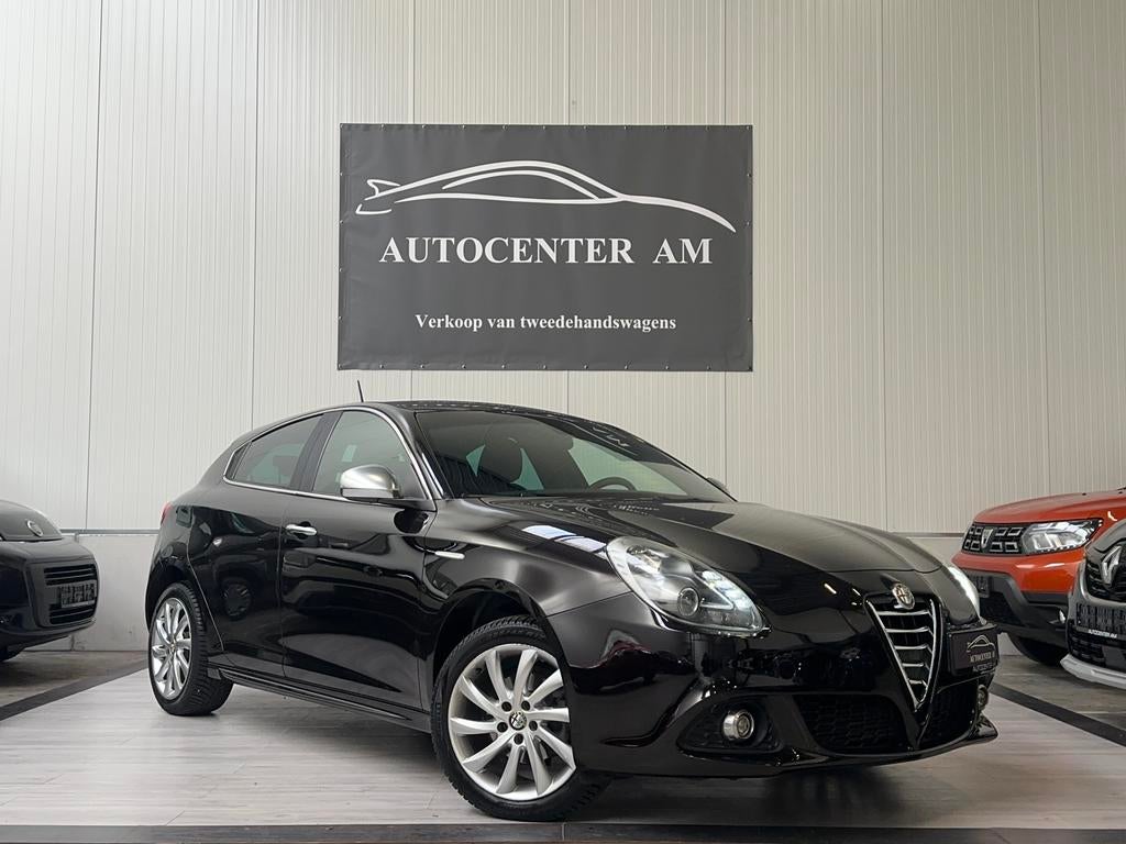Alfa Romeo Giulietta 1.4 TB Progression *75.000 km* Cruise *, Auto's, Alfa Romeo, Voorwielaandrijving, 4 cilinders, Zwart, Leder