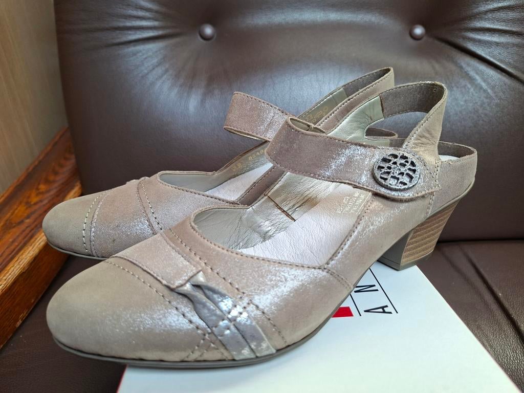 Chaussure. P.39. Neuf, Enlèvement, Neuf