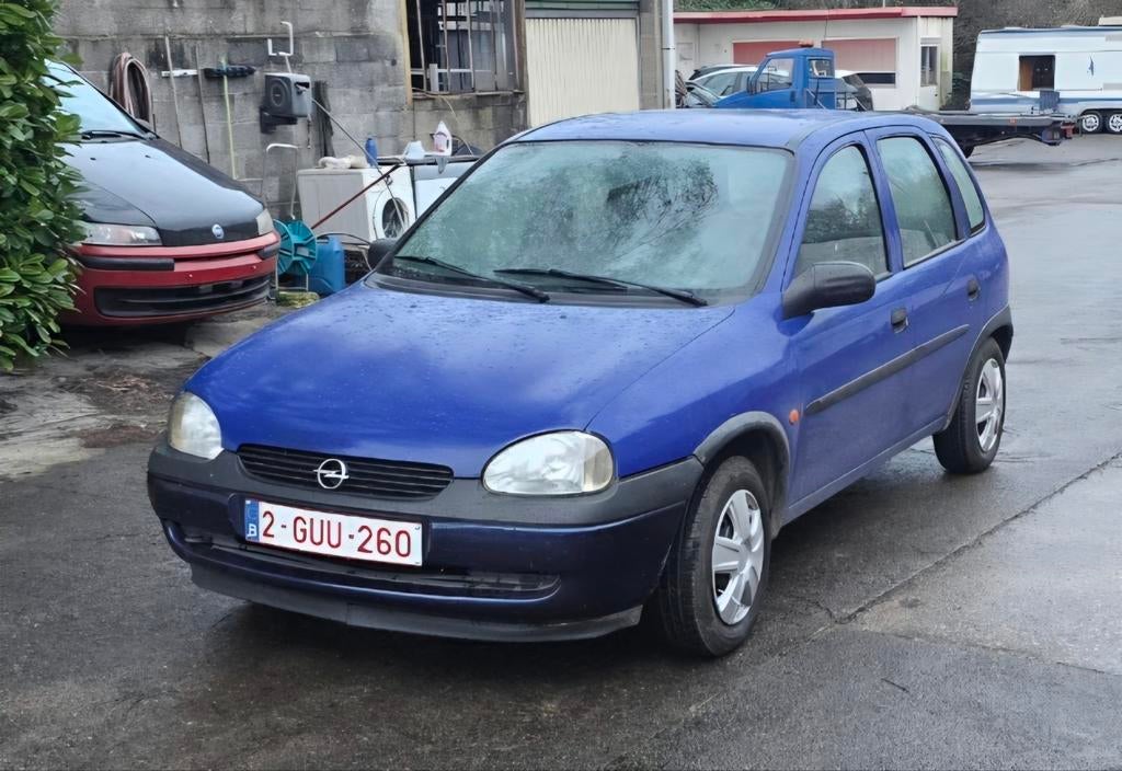 Opel corsa 1200 automatique.  123.000 km. Réel., Opel
