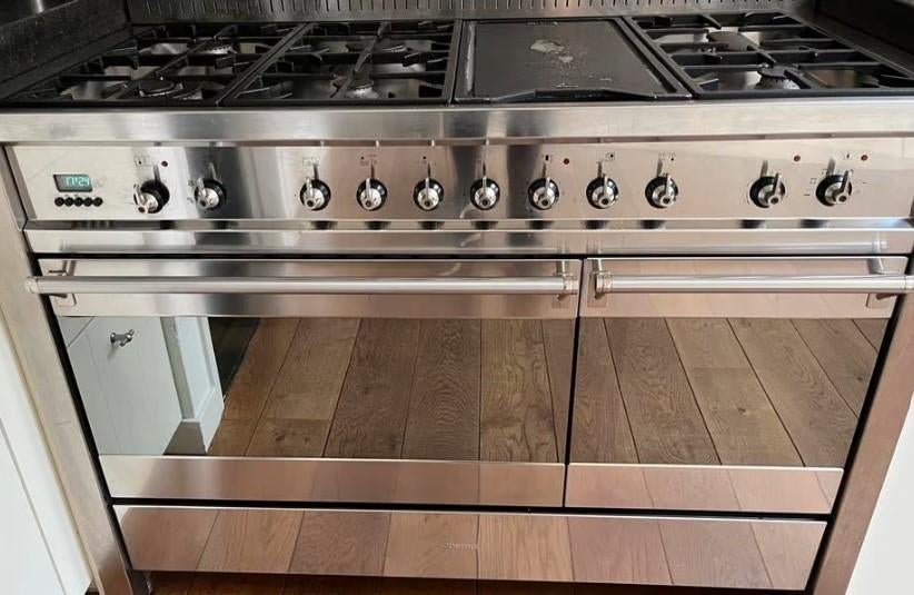SMEG 6-pits fornuis met grillplaat en dubbele oven, Electroménager, Cuisinières, Gaz, Plaque chauffante, Enlèvement, Utilisé