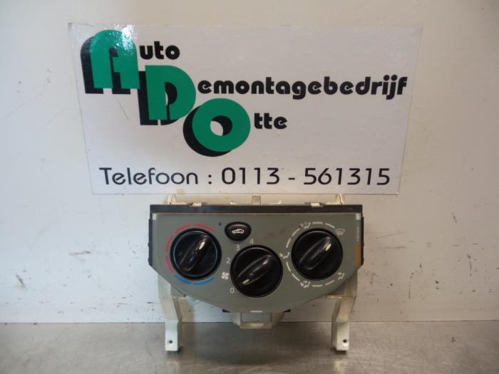 Kachel Bedieningspaneel van een Renault Trafic (Trafic 01-), Gebruikt, -, Renault, -