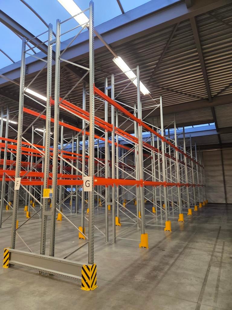 Ar t2 palletstelling zeer nette staat 6.0x1.1x2.7 2000kg, Ophalen