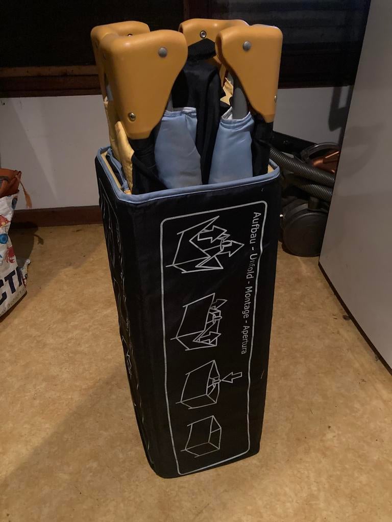 Opvouwbaar reisbed met matras, Kinderen en Baby's, Ophalen, Gebruikt