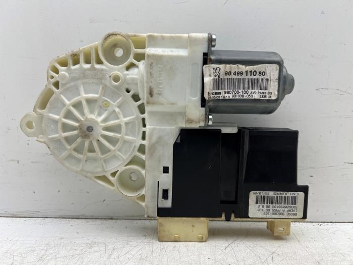 Moteur de vitre portière d'un Peugeot 307, Autos : Pièces & Accessoires, -, 3 mois de garantie, Utilisé, -