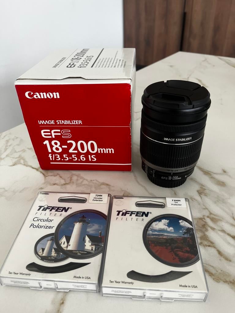 Canon EF-S 18-200mm f/3.5-5.6 IS + filters, Ophalen, Gebruikt, Zoom