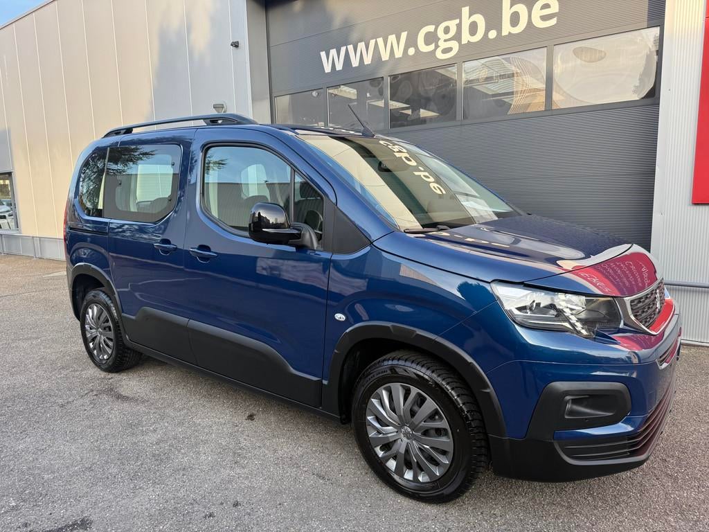 Peugeot Rifter 1.2PureTech 110 pk ALLURE PACK, Auto's, Parkeersensor, Gebruikt, Zwart, Blauw