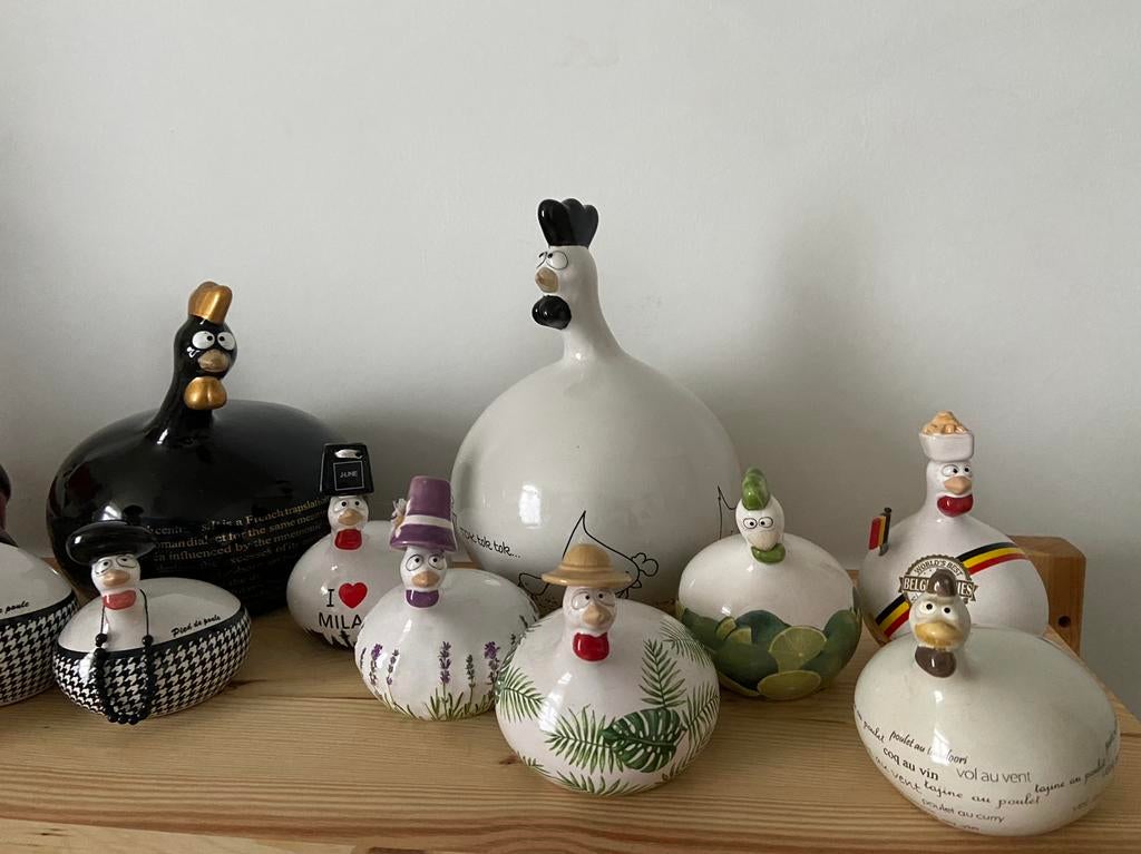 J line kipjes ea: porseleinen kippen, Ophalen, Zo goed als nieuw