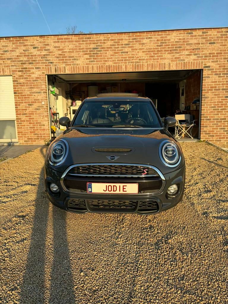 Mini Cooper S, Autos, Mini, Particulier, Cooper S, ABS, Caméra de recul, Phares directionnels, Régulateur de distance, Airbags