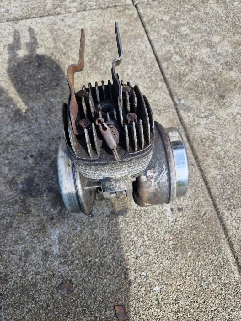 Peugeot bb motorblokje 1964, Enlèvement, Utilisé, Bloc, Peugeot