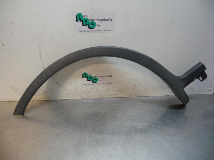 Spatbordverbreder van een Ford Fusion (Fusion 02-), Auto-onderdelen, Gebruikt, -, -, Ophalen of Verzenden