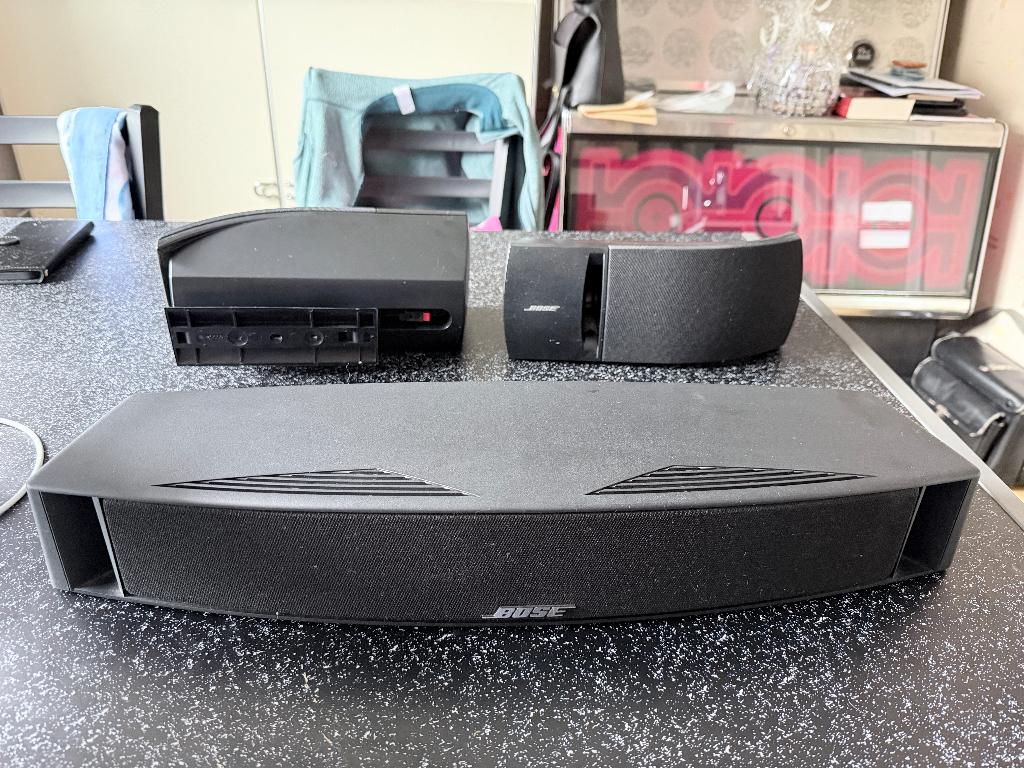 Enceintes Home Cinéma BOSE, Moins de 60 watts, Enlèvement, Utilisé, Haut-parleurs Frontaux, Arrière ou Stéréo