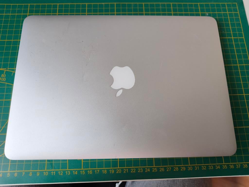 MacBook Pro 13" A1502 – 8GB RAM / SSD 256GB – À réparer, Enlèvement, Ne fonctionne pas, SSD, 8 GB
