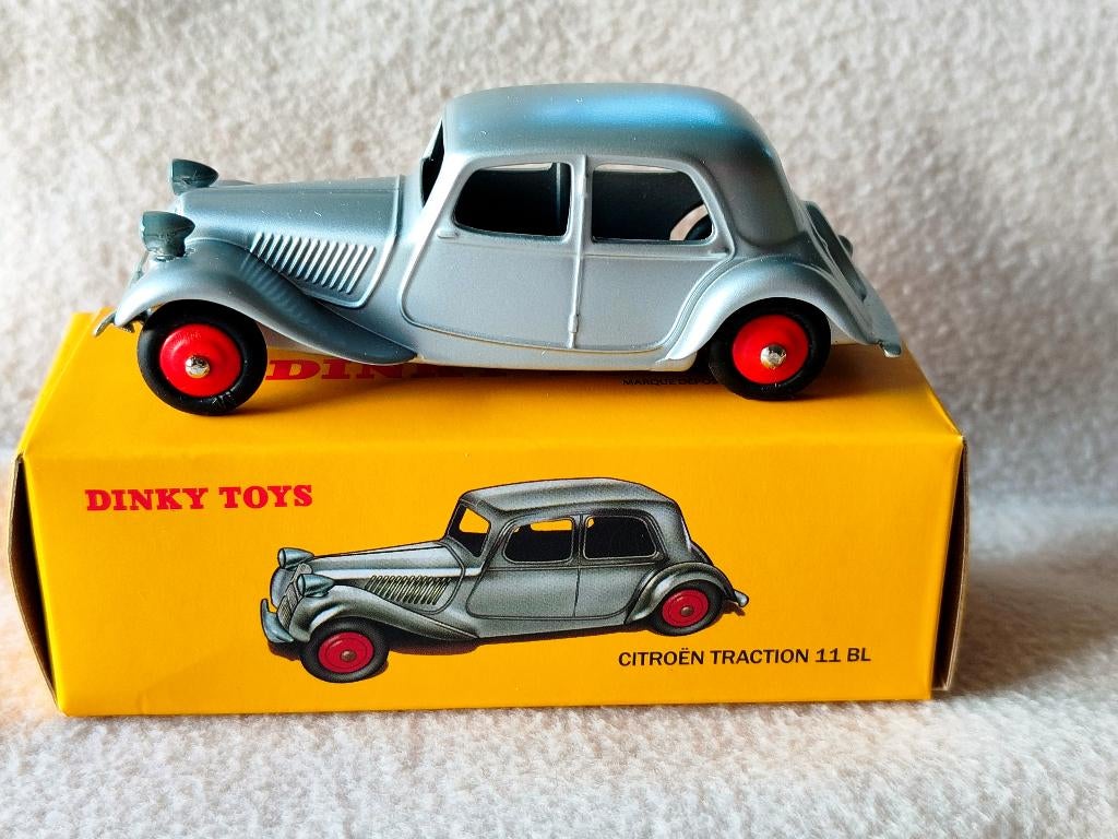 Dinky Atlas _ Citroën Traction Av. 11 BL - ref. 24N, Hobby en Vrije tijd, Modelauto's | 1:43, Ophalen of Verzenden, Gebruikt, Auto